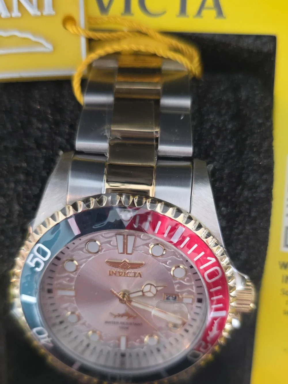 281. Pro Diver Exclusive Model 44710 Men's Watch 43mm Stainless